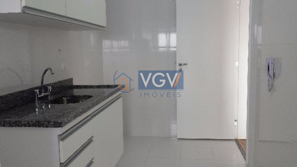 Apartamento à venda com 2 quartos, 62m² - Foto 1