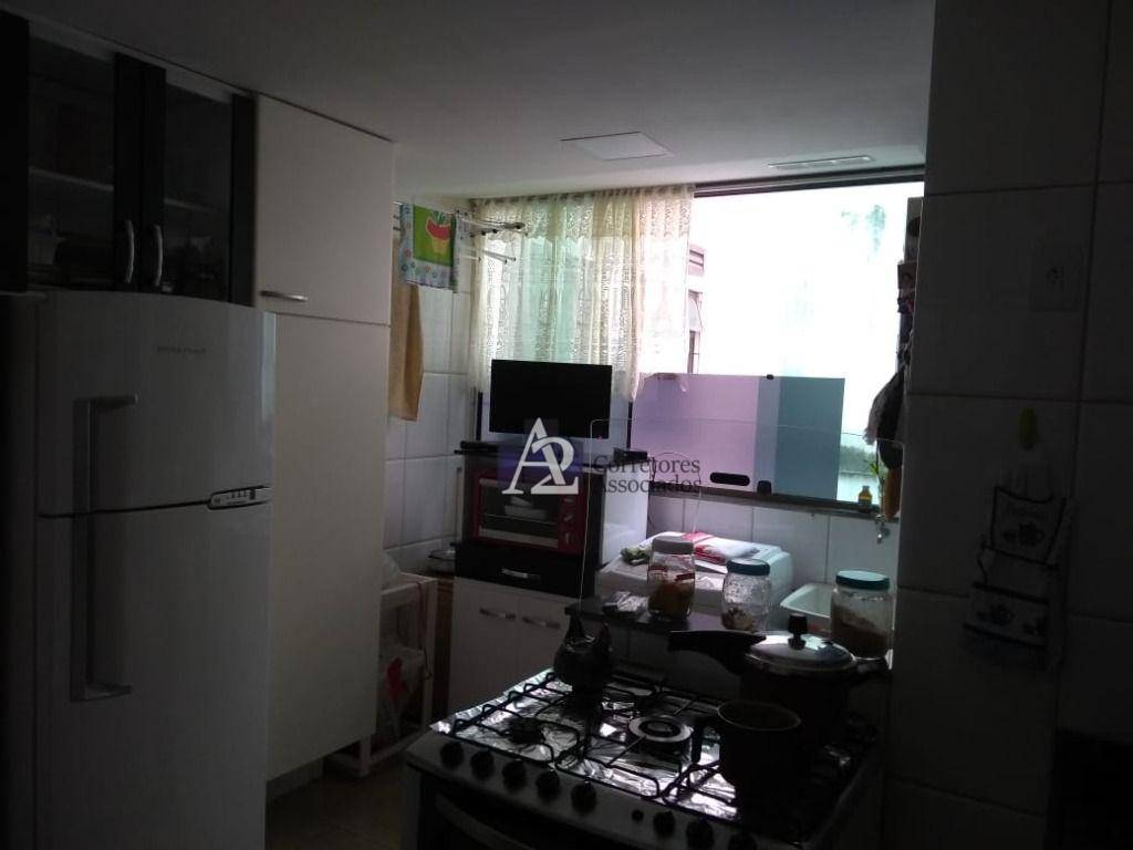 Apartamento à venda com 4 quartos, 104m² - Foto 11