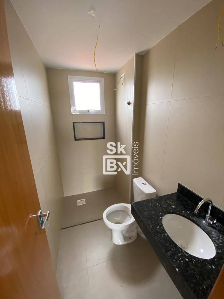 Apartamento à venda com 2 quartos, 62m² - Foto 18