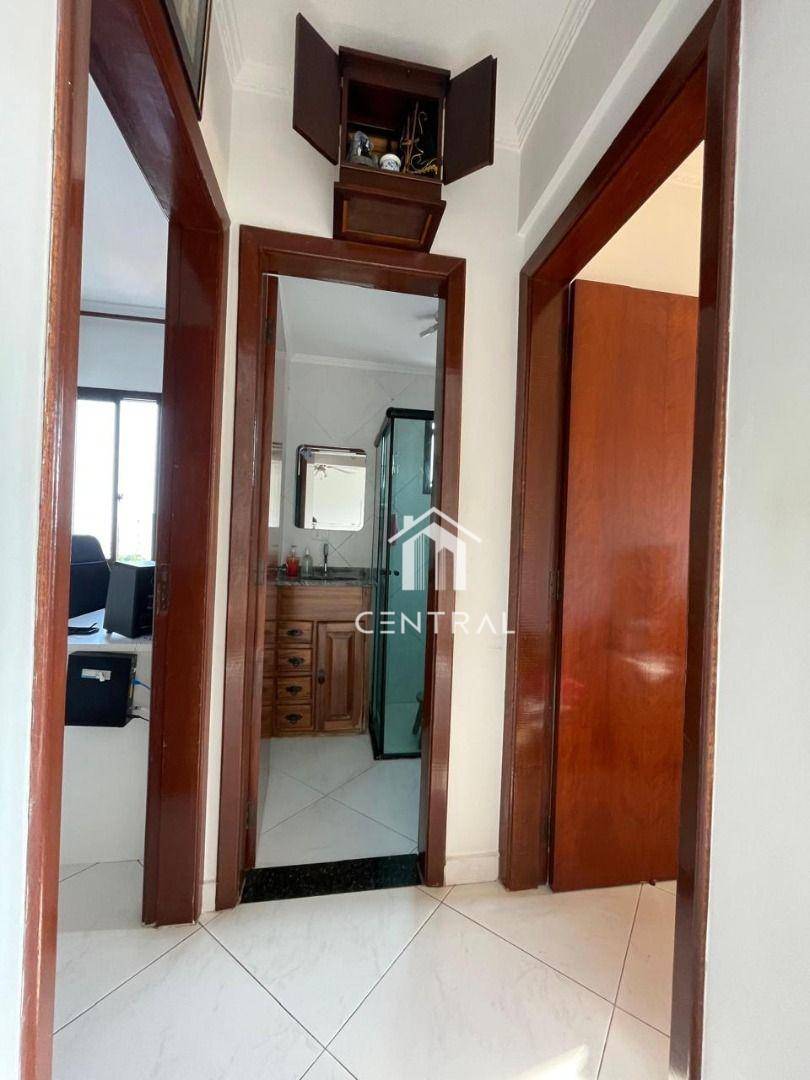 Apartamento à venda com 2 quartos, 69m² - Foto 7