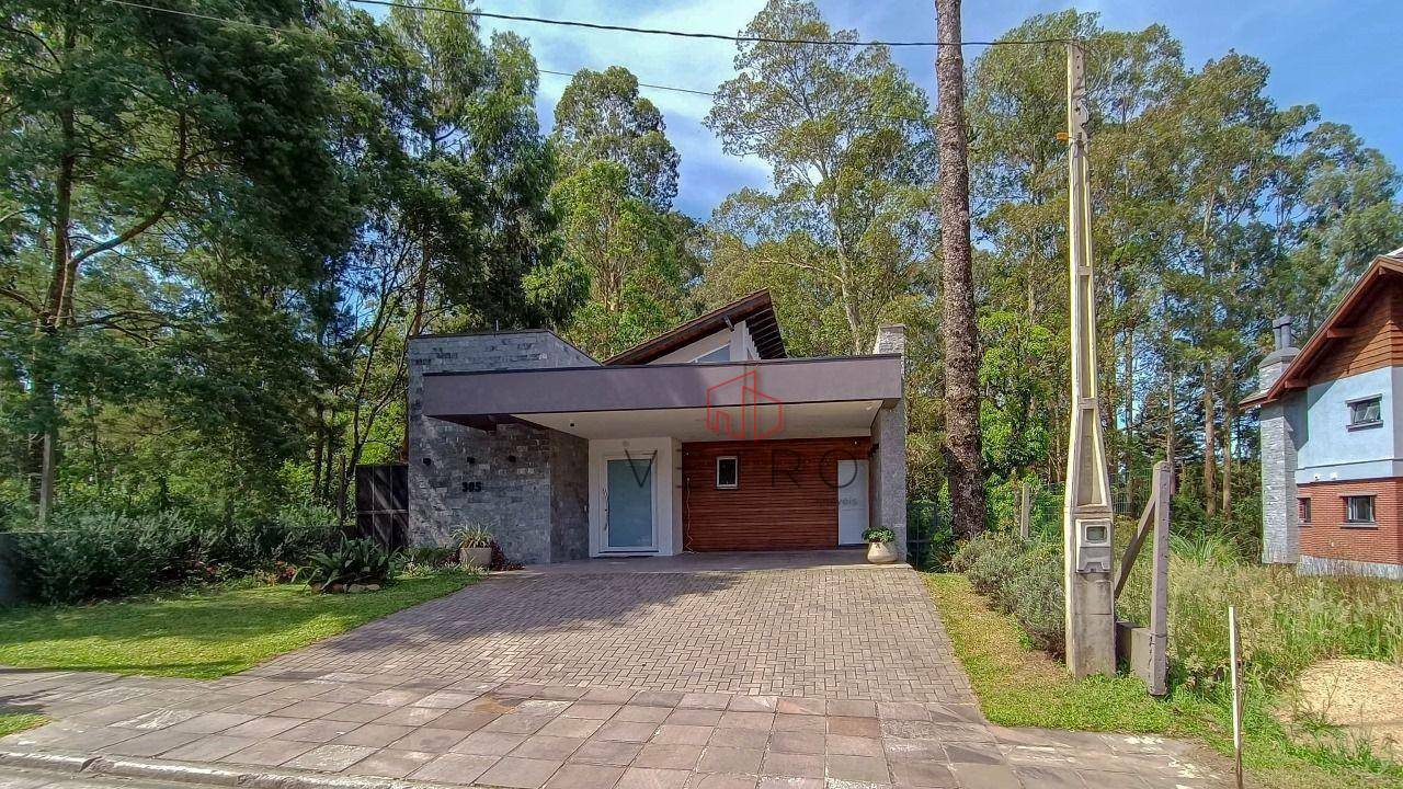 Casa de Condomínio à venda com 4 quartos, 250m² - Foto 3