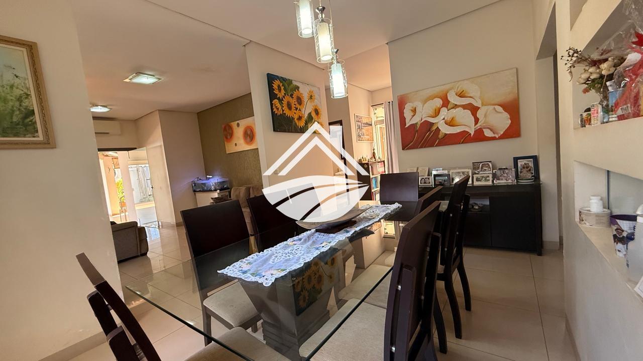 Casa à venda com 4 quartos, 372m² - Foto 13