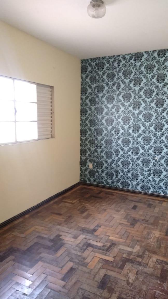 Casa à venda com 2 quartos, 100m² - Foto 9