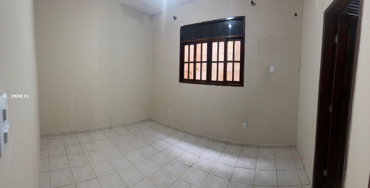 Casa à venda com 3 quartos, 400m² - Foto 6