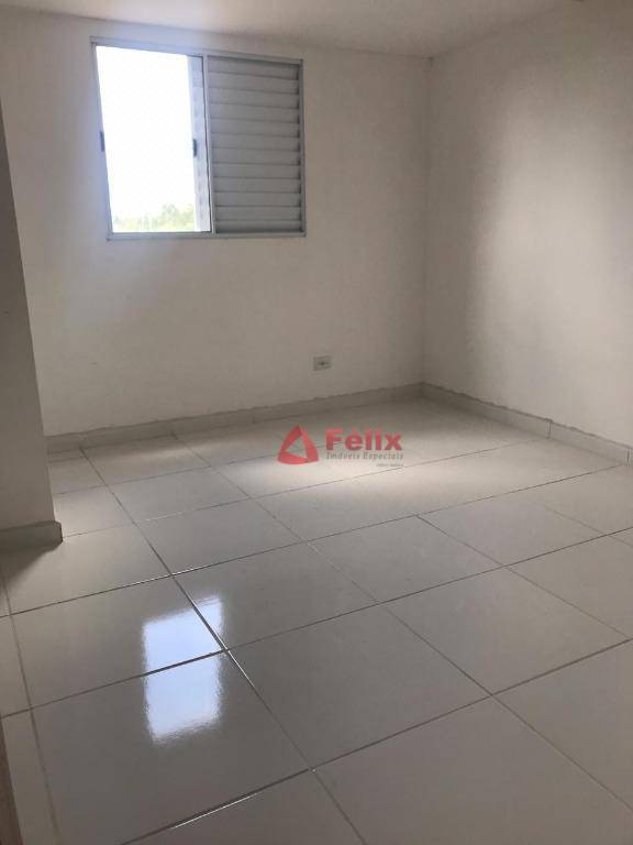 Apartamento à venda com 2 quartos, 136m² - Foto 8