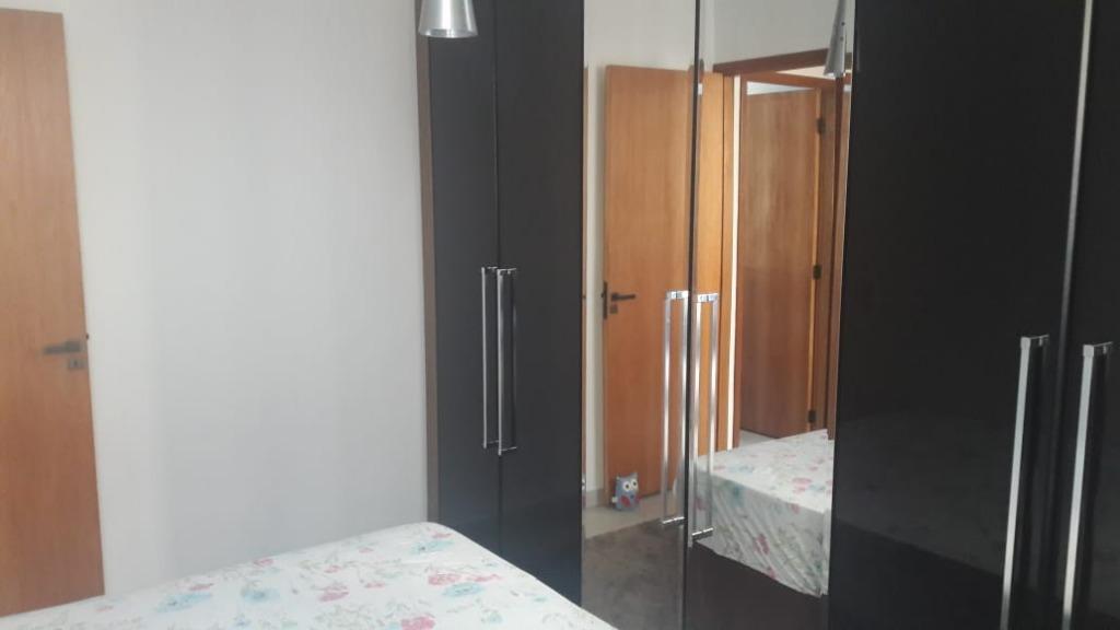 Apartamento à venda com 2 quartos, 45m² - Foto 4