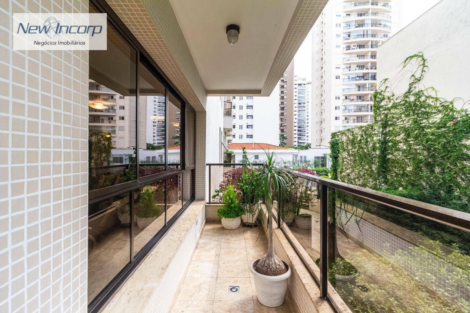 Apartamento à venda com 4 quartos, 267m² - Foto 25