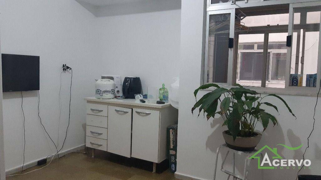 Apartamento à venda com 3 quartos, 140m² - Foto 19