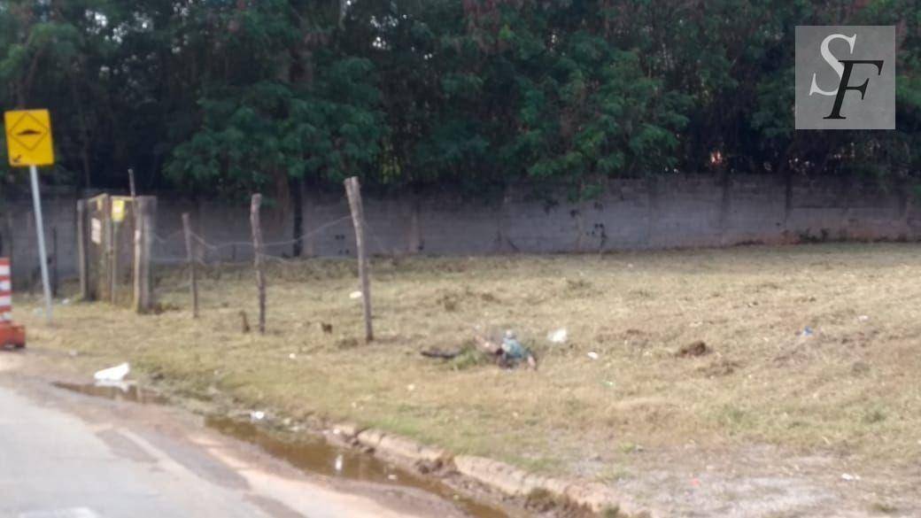 Terreno à venda, 1972M2 - Foto 2
