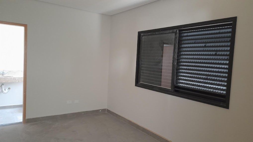 Sobrado à venda com 4 quartos, 266m² - Foto 3