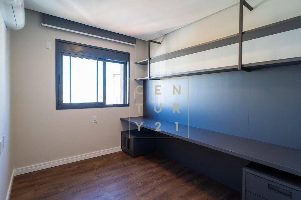 Apartamento à venda com 3 quartos, 151m² - Foto 32