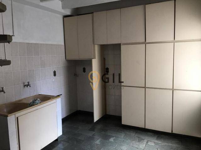 Casa à venda com 4 quartos, 150m² - Foto 15