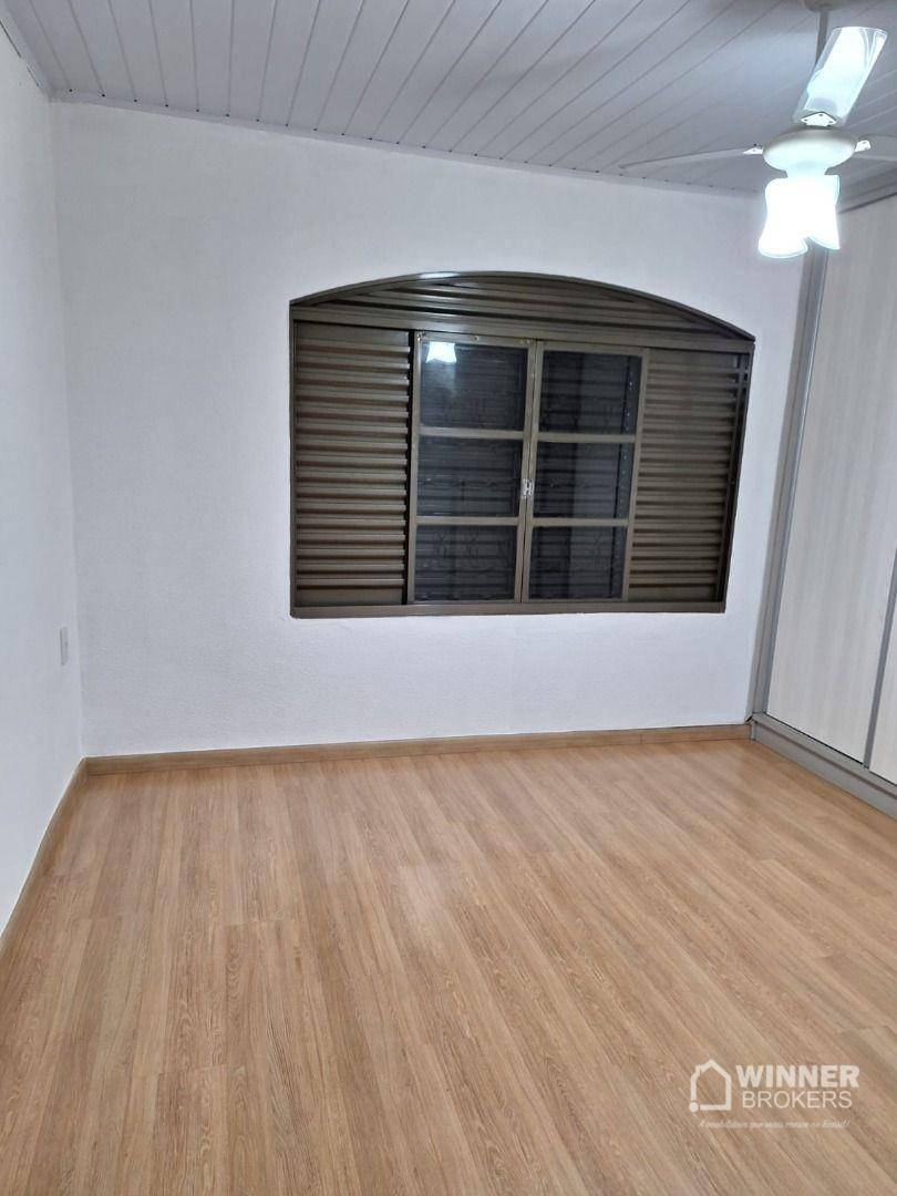 Casa à venda com 5 quartos, 273m² - Foto 9