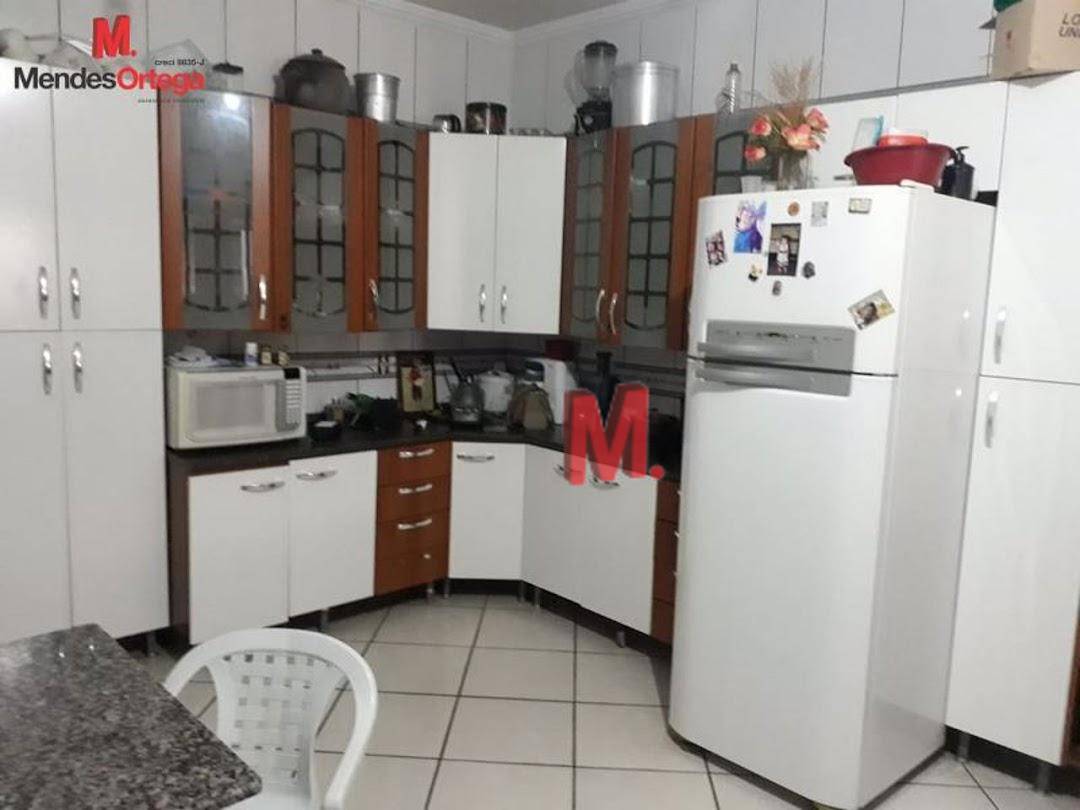 Casa à venda com 4 quartos, 290m² - Foto 29