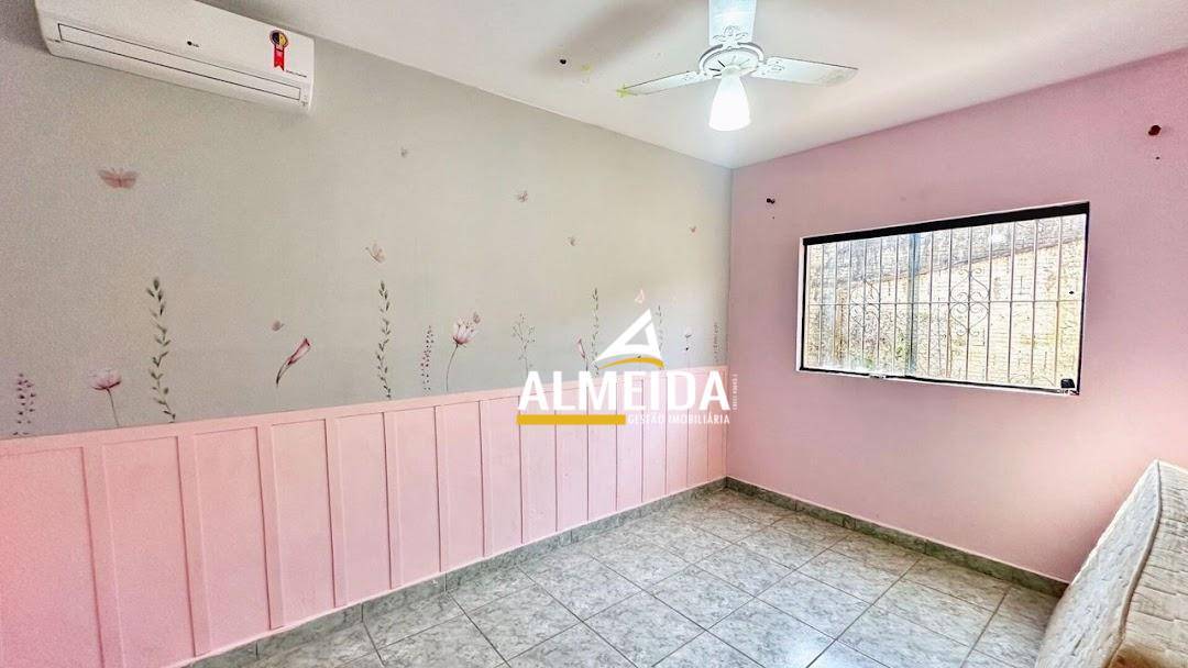 Chácara, 2 quartos, 1044 m² - Foto 11