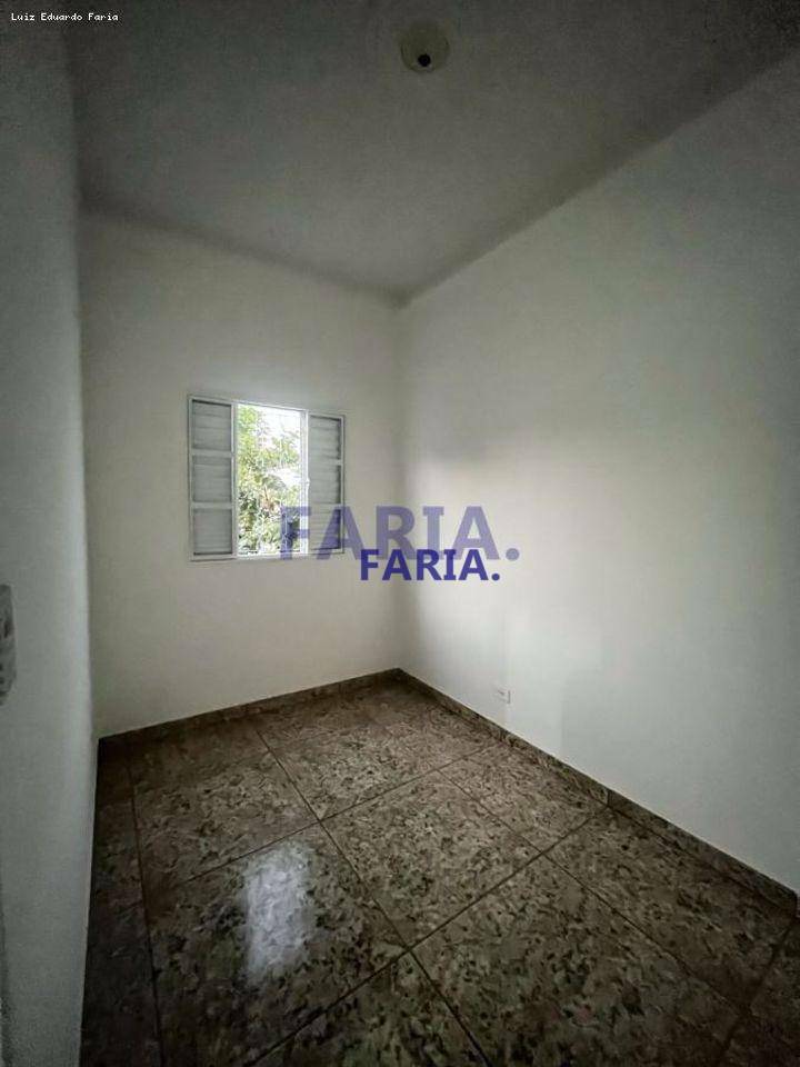 Casa à venda com 3 quartos, 120m² - Foto 5