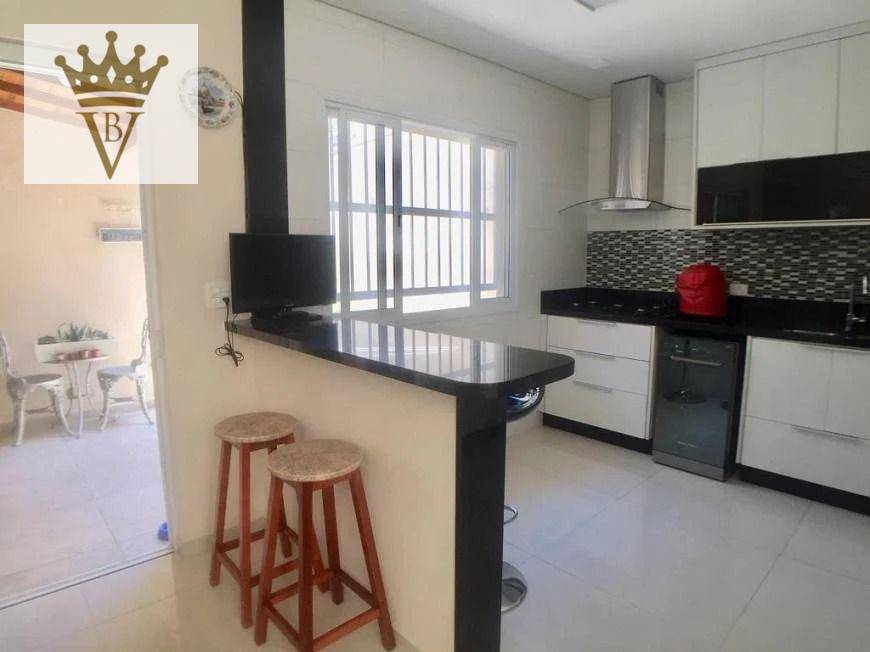 Casa à venda com 4 quartos, 190m² - Foto 14