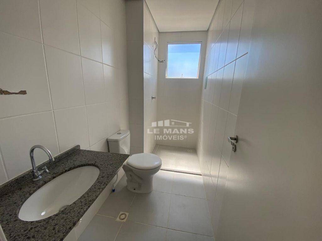 Apartamento à venda com 2 quartos, 58m² - Foto 14