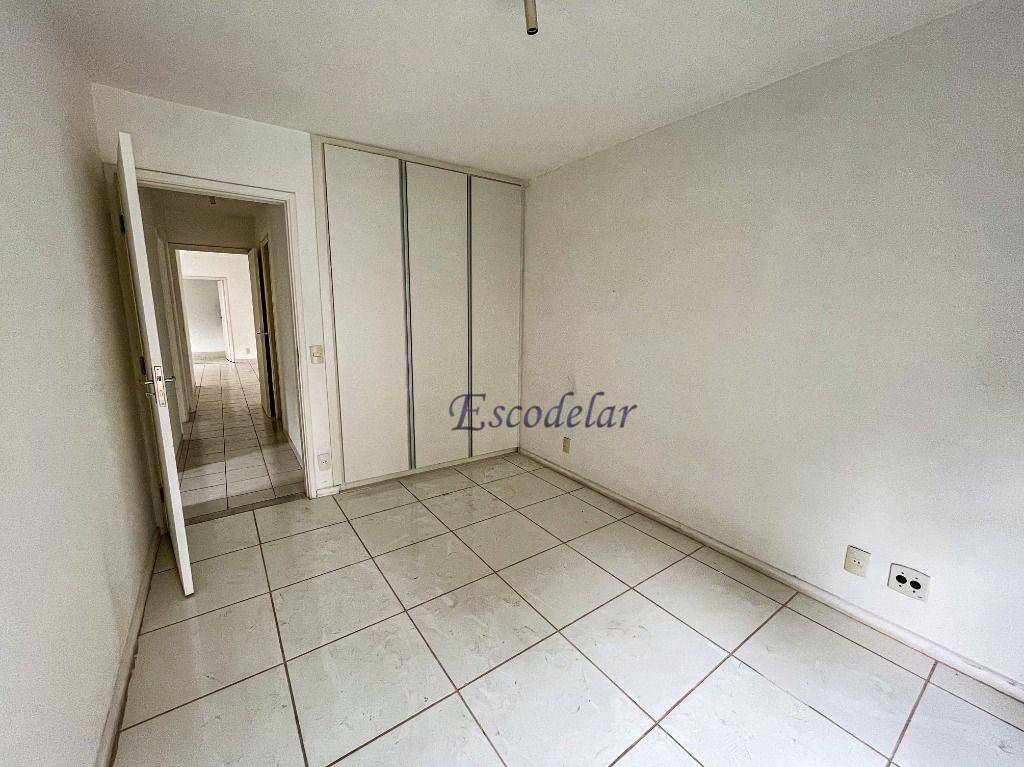 Apartamento para alugar com 3 quartos, 157m² - Foto 26