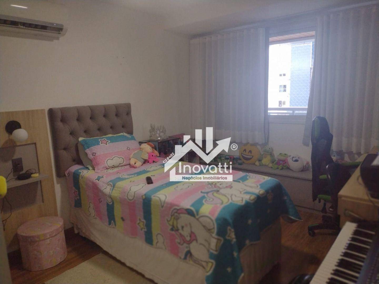 Apartamento à venda com 4 quartos, 180m² - Foto 33