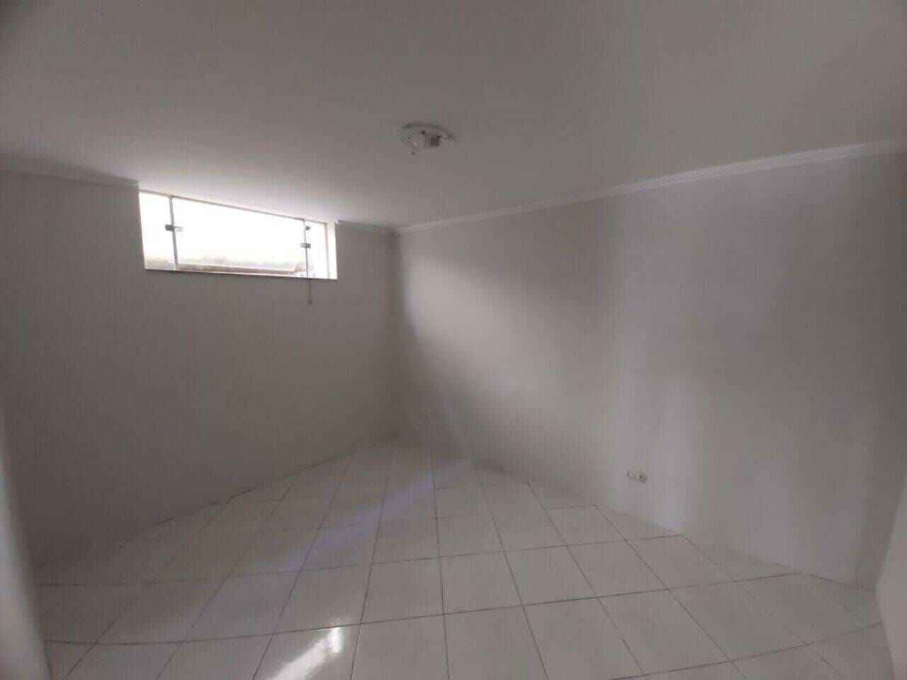 Casa à venda com 5 quartos, 240m² - Foto 14