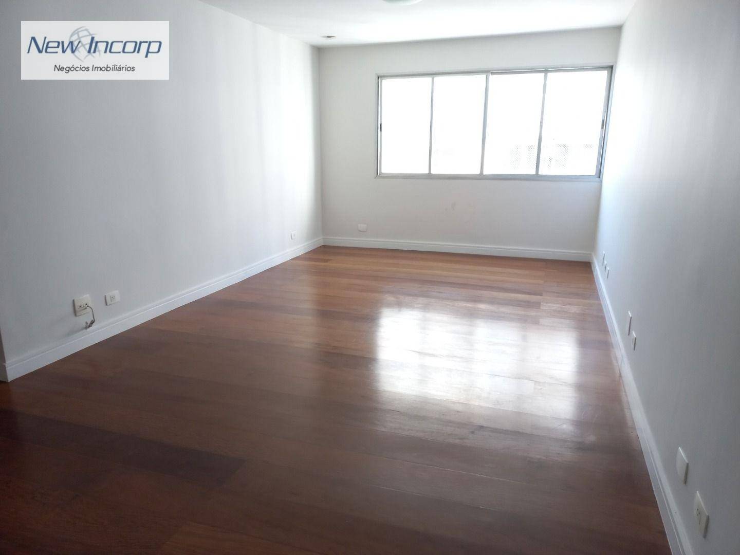 Apartamento à venda com 3 quartos, 176m² - Foto 1