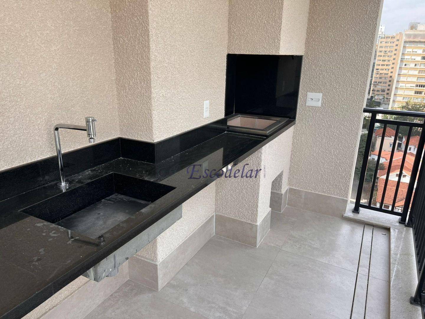 Apartamento à venda com 4 quartos, 226m² - Foto 6