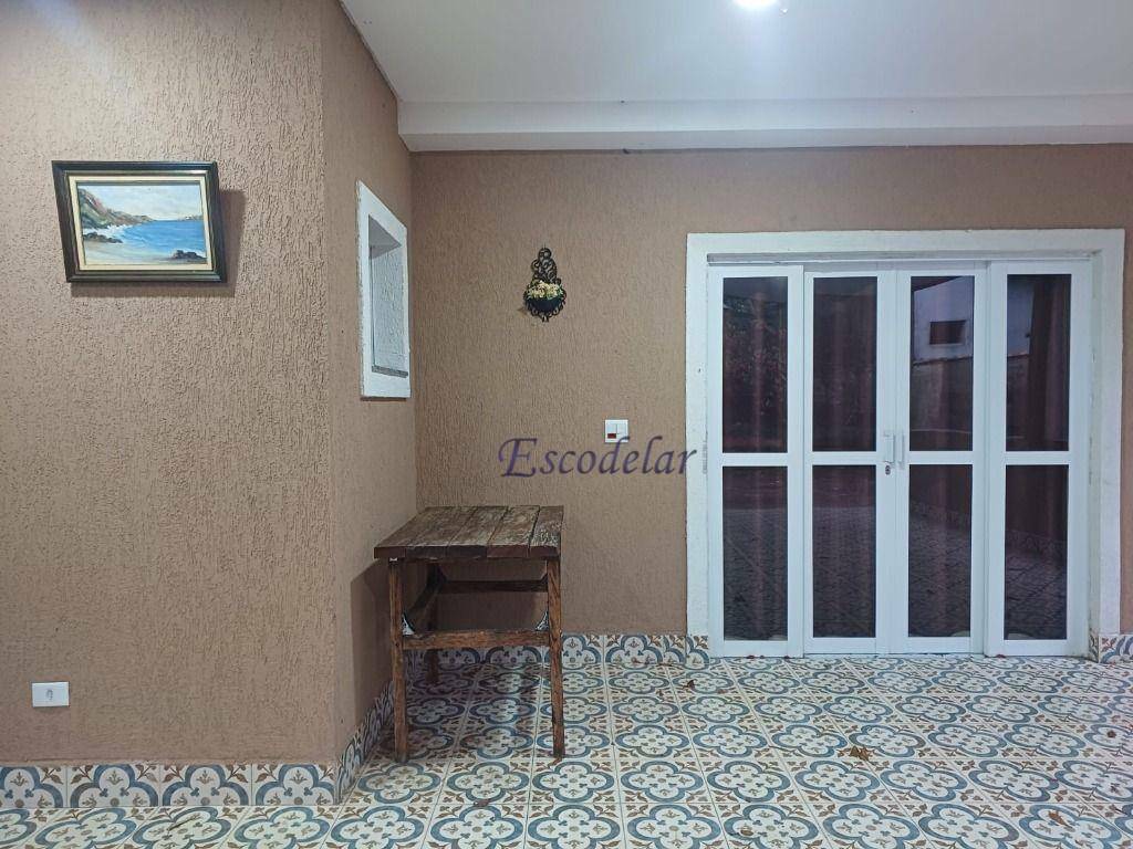 Casa de Condomínio à venda com 4 quartos, 220m² - Foto 11