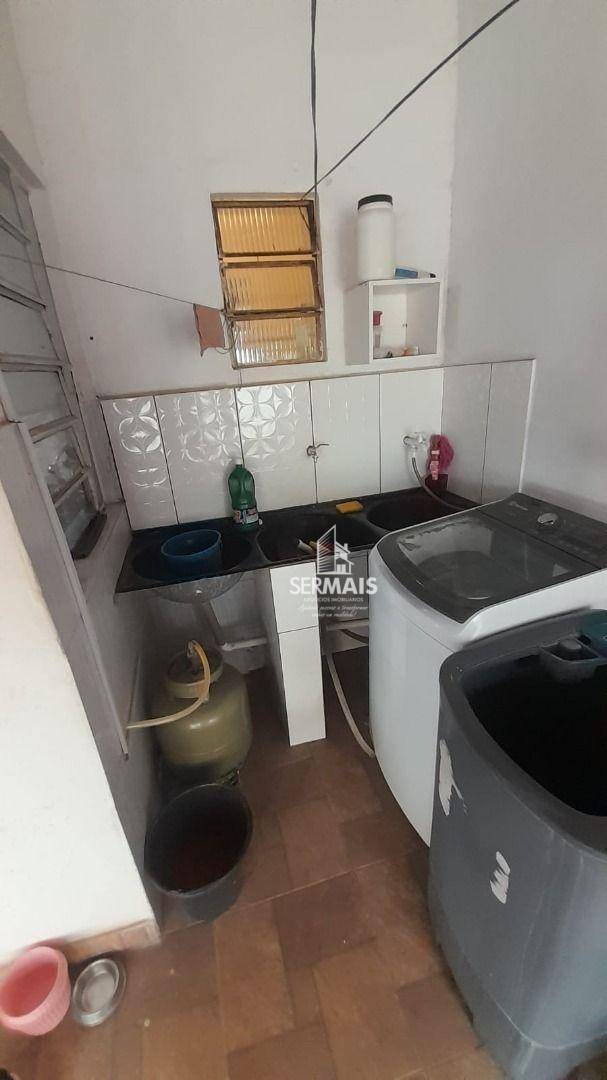 Casa à venda com 5 quartos, 330m² - Foto 5