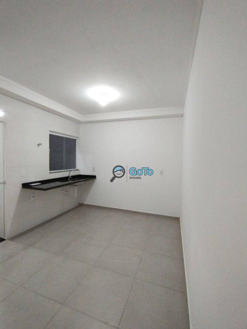 Apartamento à venda com 2 quartos, 40m² - Foto 1