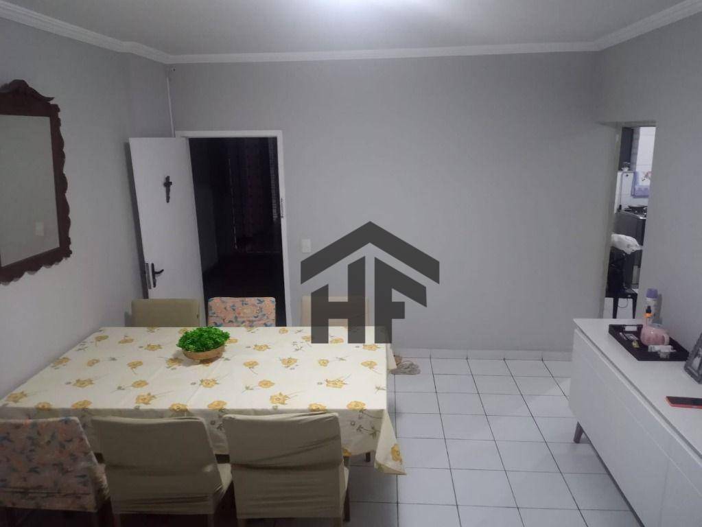 Apartamento à venda com 3 quartos, 100m² - Foto 2