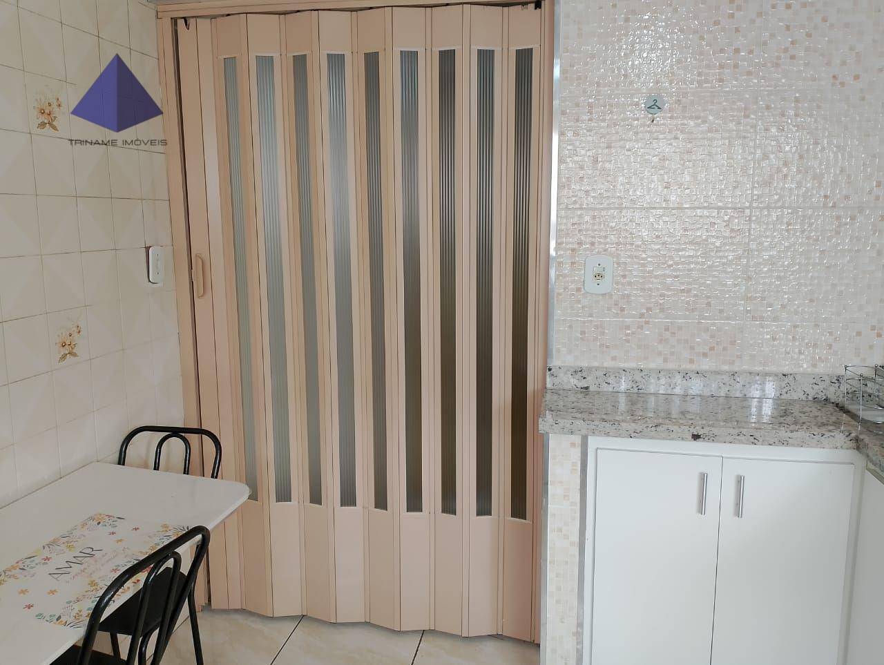 Apartamento à venda com 2 quartos, 62m² - Foto 4