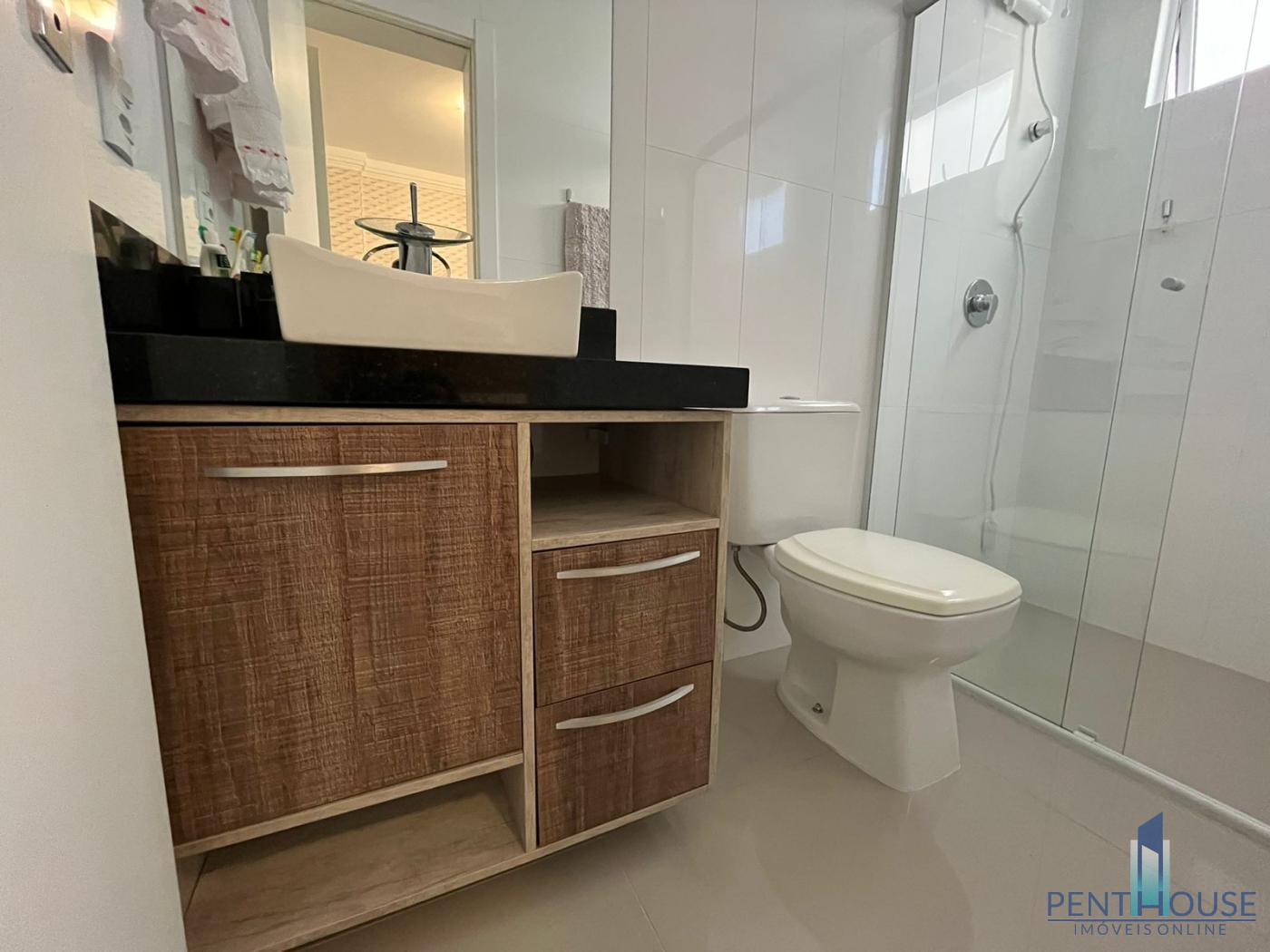 Apartamento à venda com 3 quartos, 128m² - Foto 17