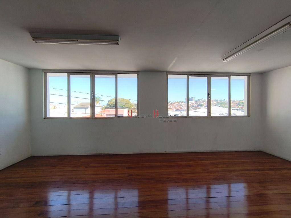 Apartamento para alugar com 3 quartos, 200m² - Foto 4