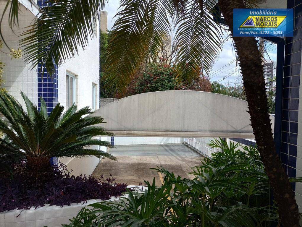 Apartamento à venda com 2 quartos, 63m² - Foto 11
