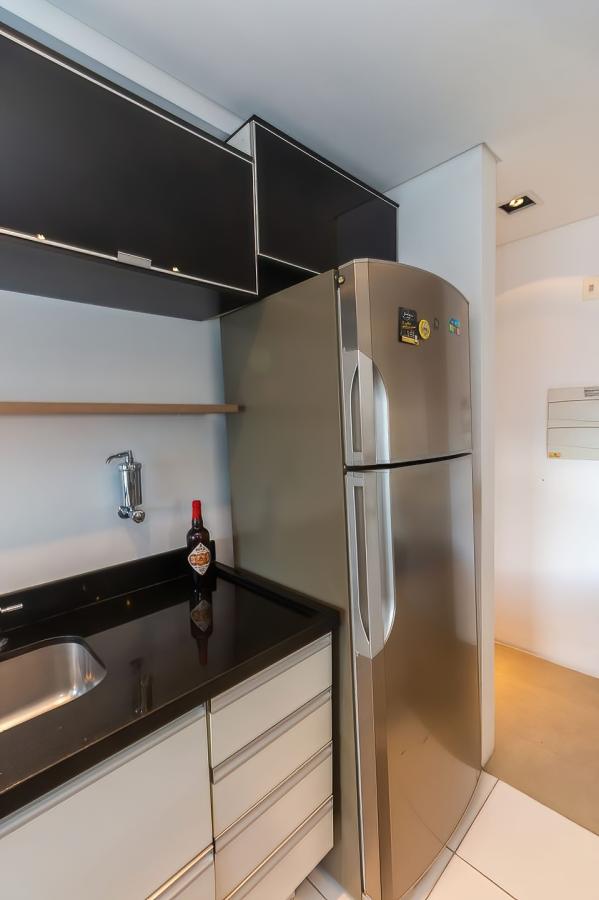 Apartamento para alugar com 2 quartos, 71m² - Foto 19