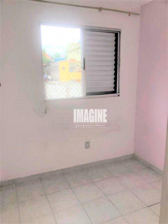 Apartamento à venda com 3 quartos, 55m² - Foto 16