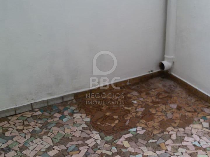 Casa para alugar com 1 quarto, 40m² - Foto 10