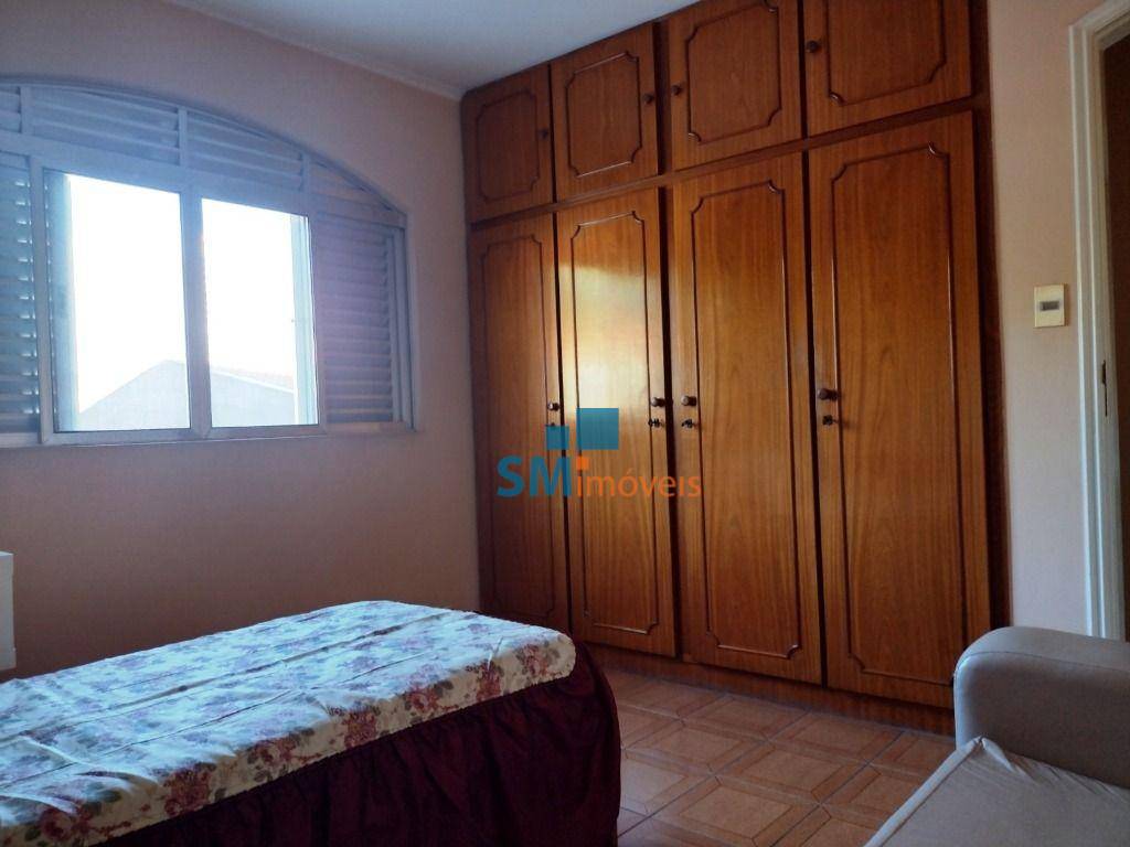 Casa à venda com 3 quartos, 217m² - Foto 15