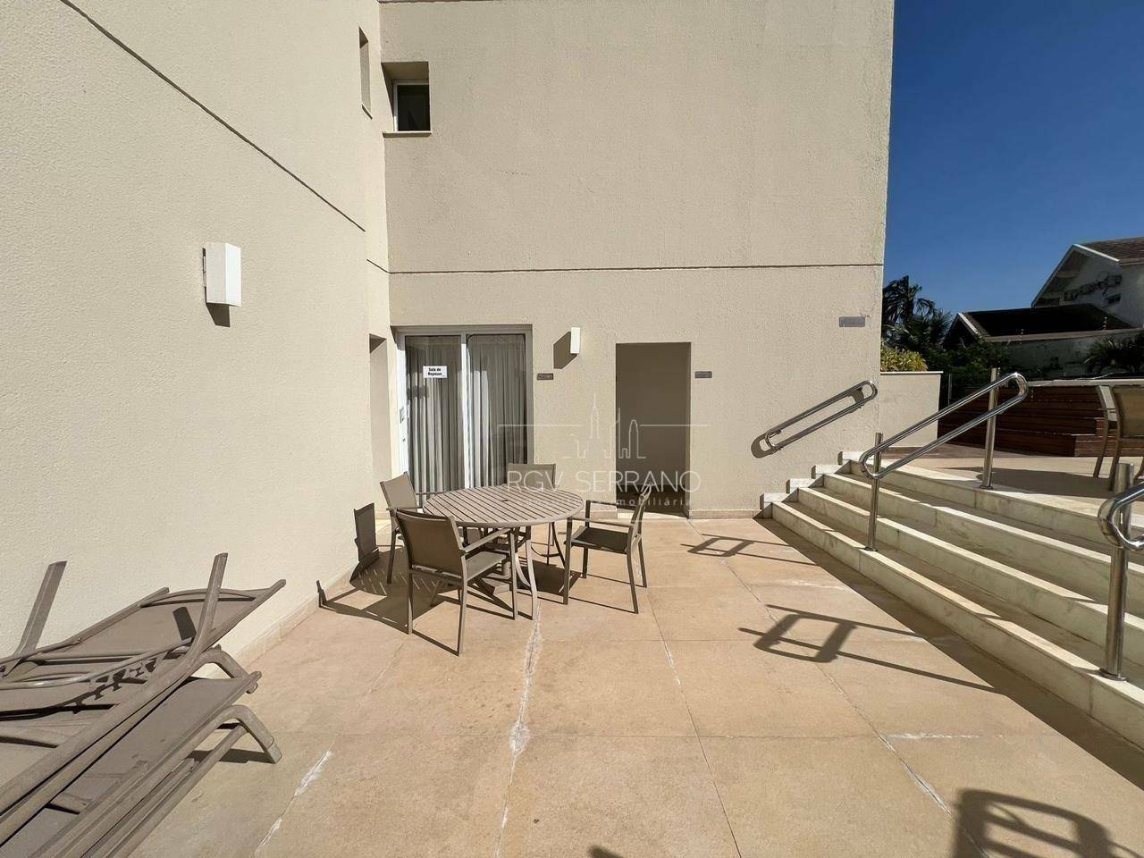 Apartamento para alugar com 1 quarto, 55m² - Foto 34