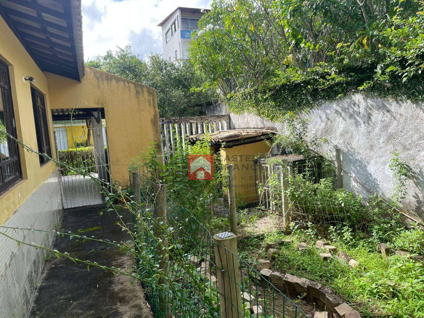 Casa de Condomínio à venda e aluguel com 3 quartos, 208m² - Foto 30
