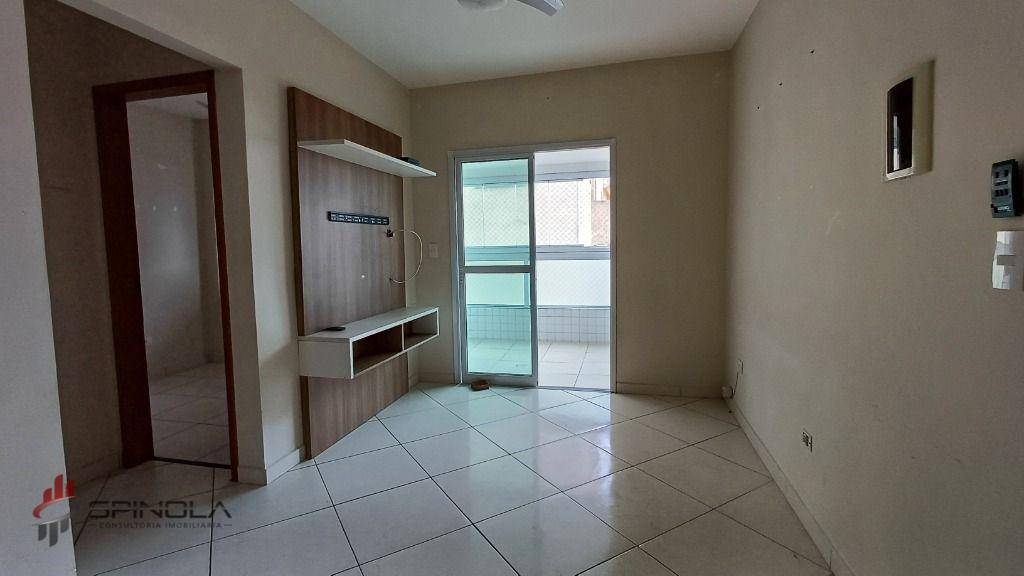 Apartamento à venda com 1 quarto, 42m² - Foto 1