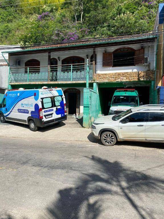 Casa, 5 quartos, 357 m² - Foto 1