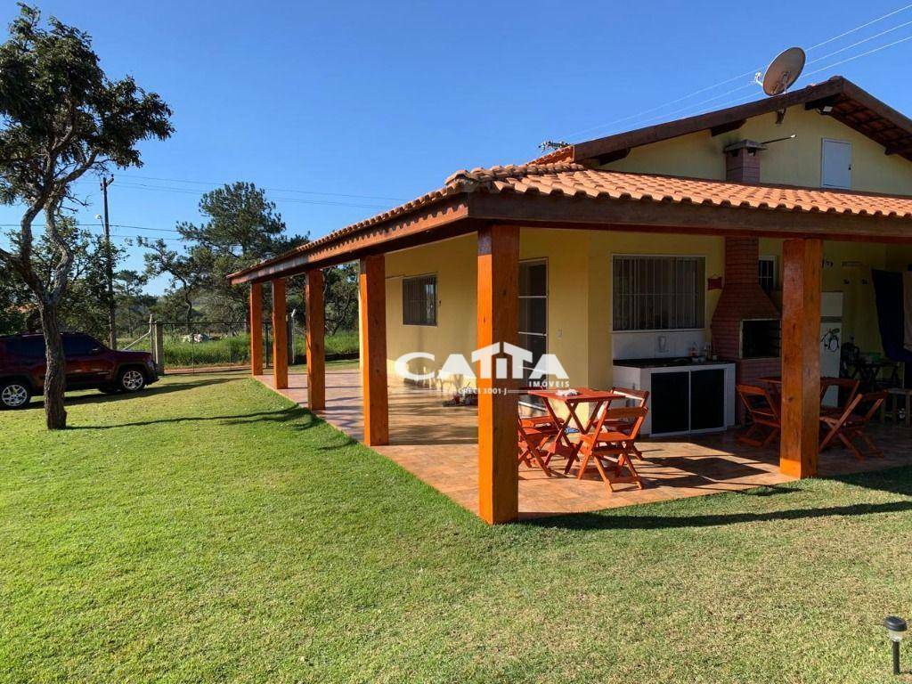 Chácara, 3 quartos, 1000 m² - Foto 1
