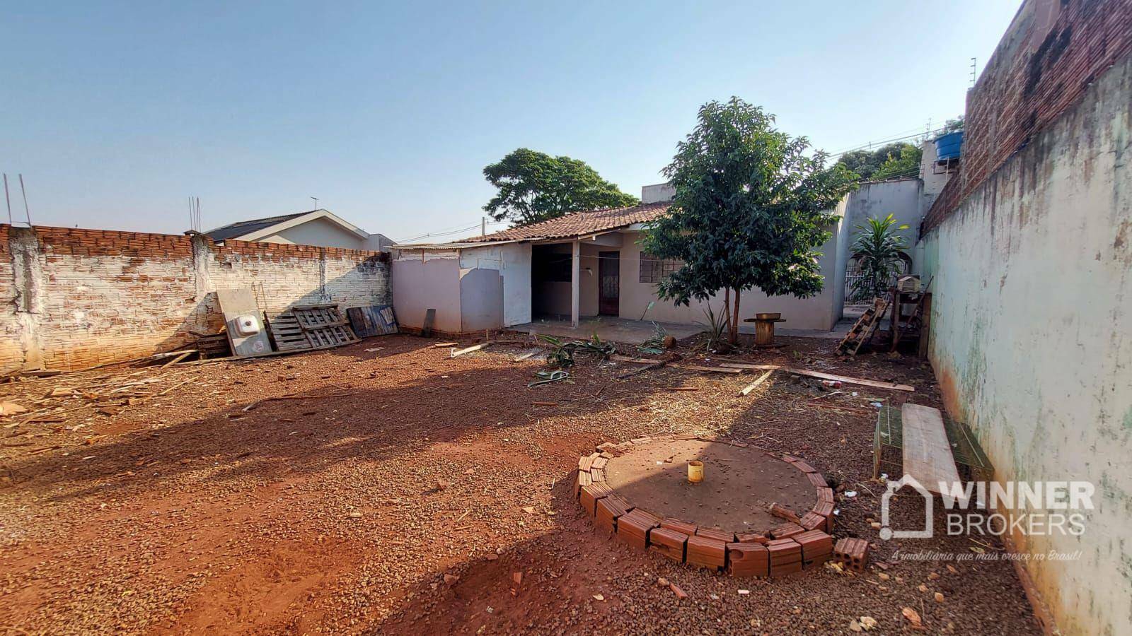 Casa à venda com 3 quartos, 300M2 - Foto 16