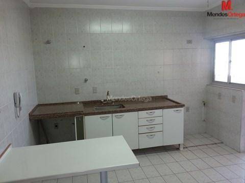 Apartamento à venda com 3 quartos, 206m² - Foto 9