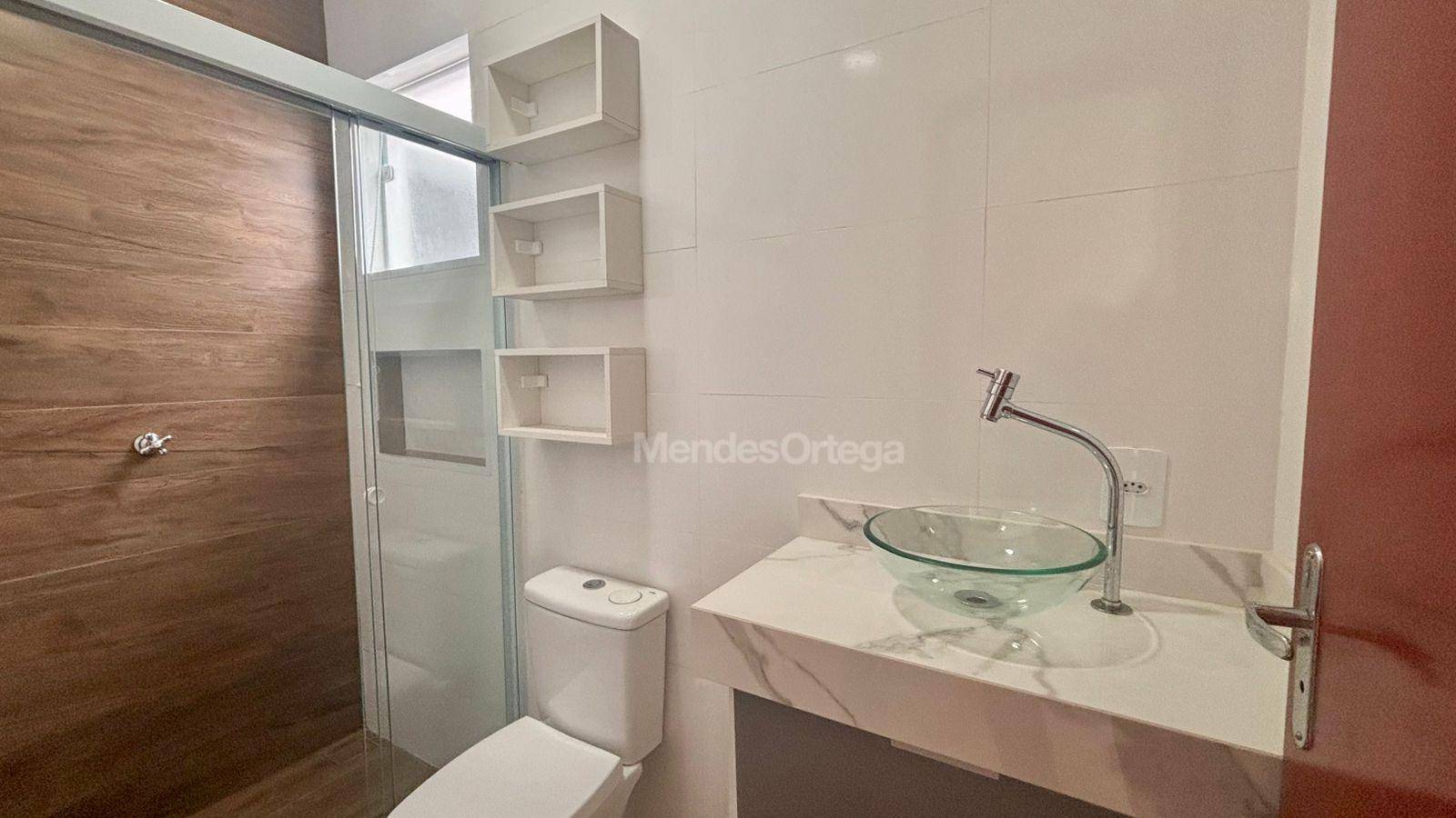 Casa à venda com 2 quartos, 73m² - Foto 12