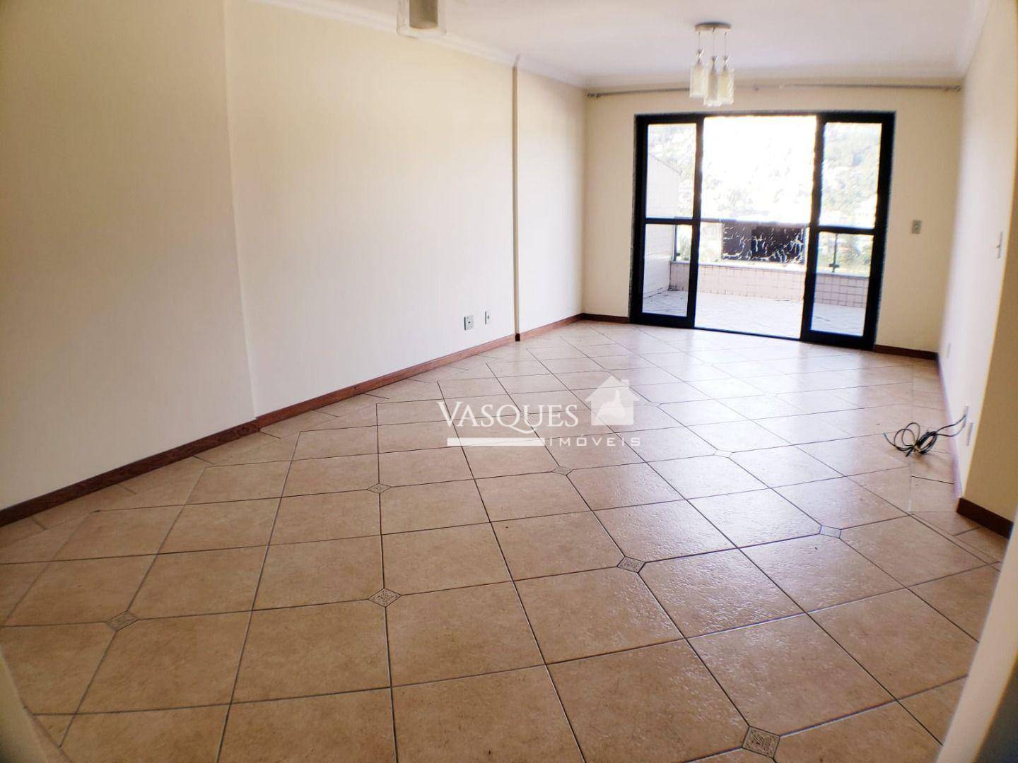 Cobertura à venda com 3 quartos, 138m² - Foto 2