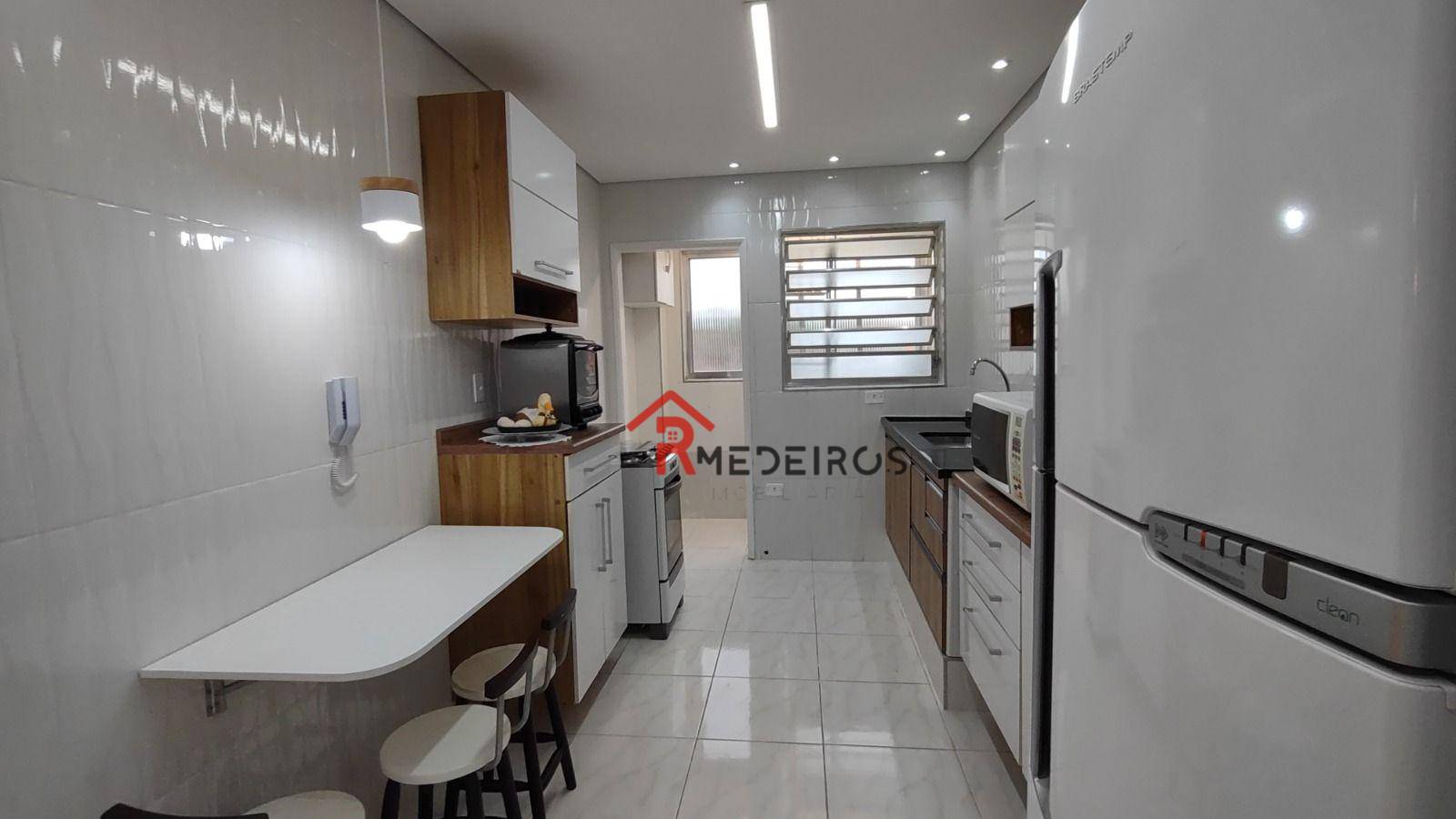 Apartamento à venda com 2 quartos, 66m² - Foto 9