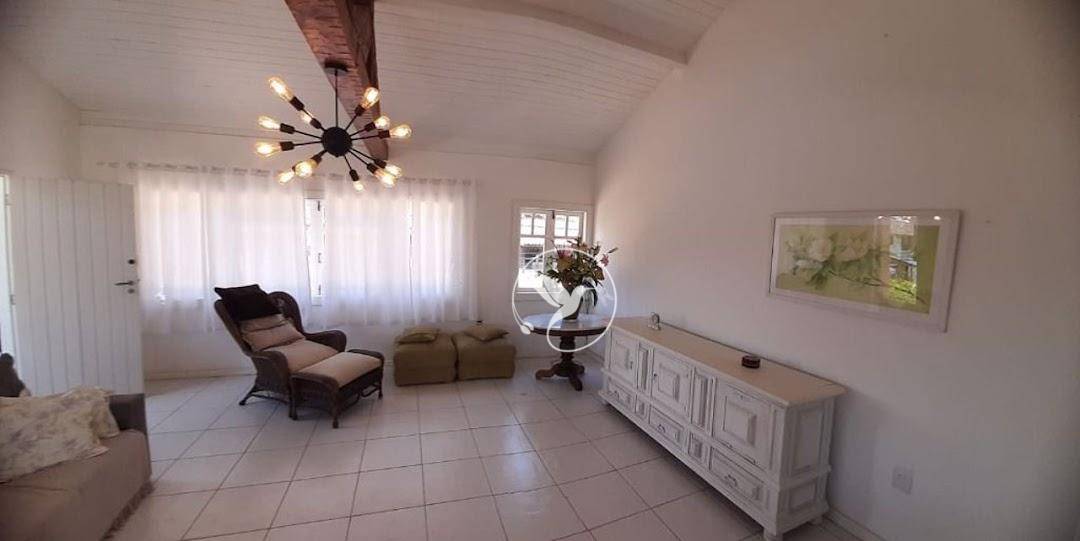 Casa à venda com 5 quartos, 234m² - Foto 37